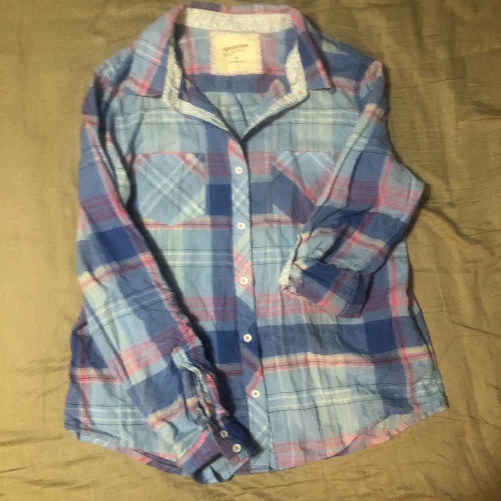 Blue and pink button down long sleeve shirt